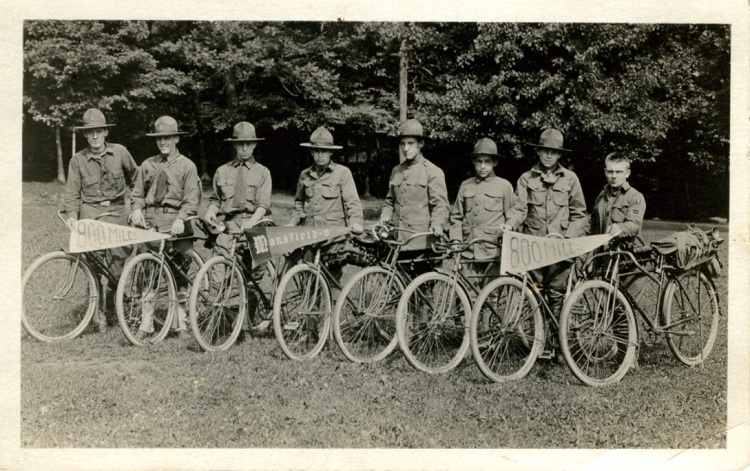 Boy Scouts Cycle002